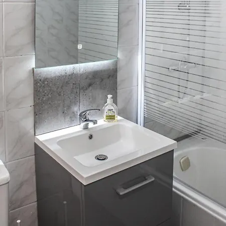 Five-bedroom Holiday In Ferienhaus Lichos